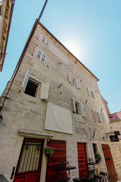 Old Town Museum Square Apartment Котор Экстерьер фото