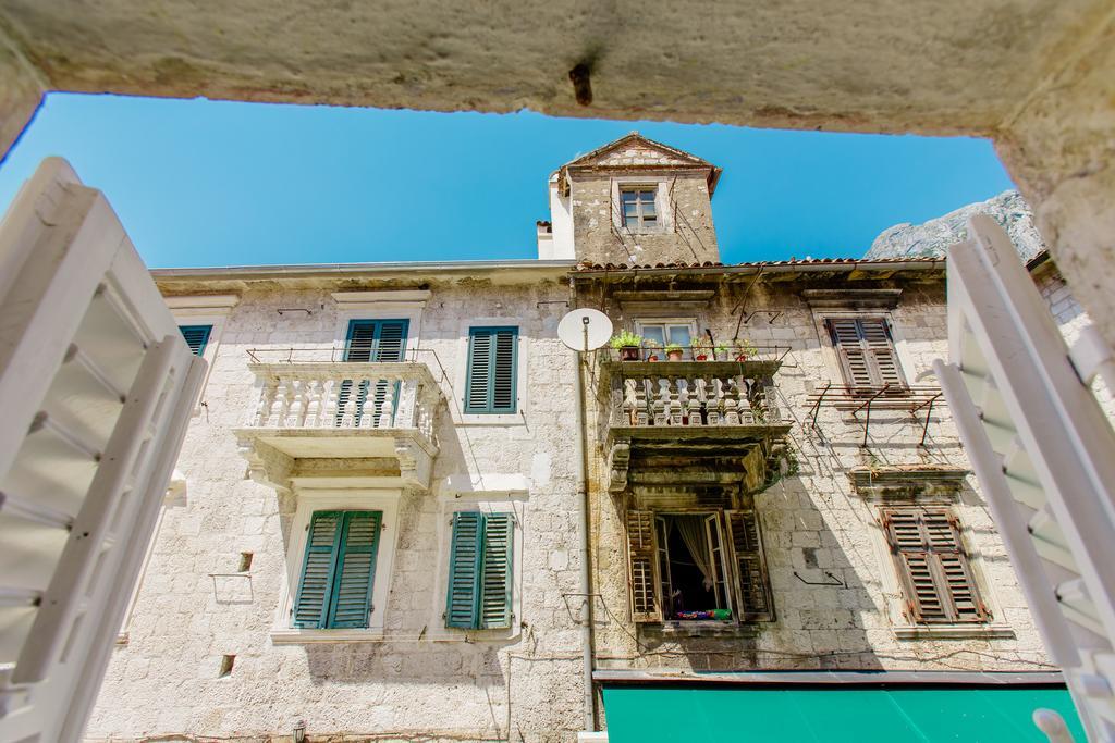 Old Town Museum Square Apartment Котор Экстерьер фото