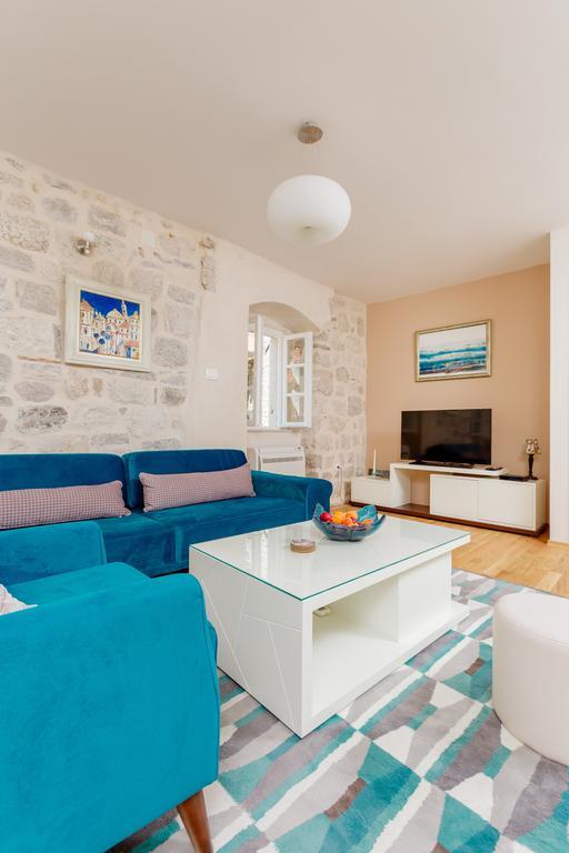 Old Town Museum Square Apartment Котор Экстерьер фото